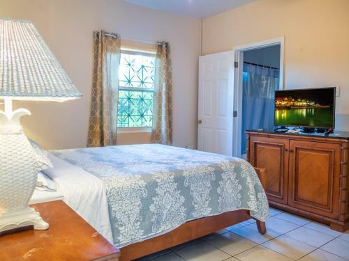 Hostal Iron Shore Guest House