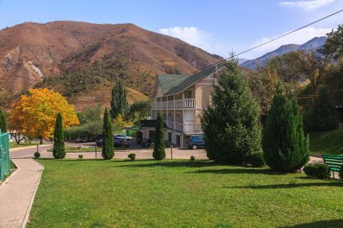 Sunkar Hotel