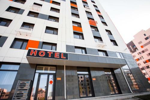Arena Hotel