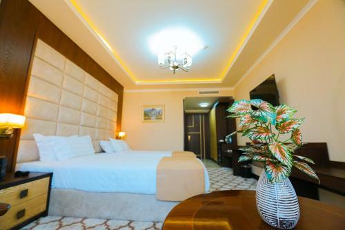 Royal Grand Hotel, Turkistan