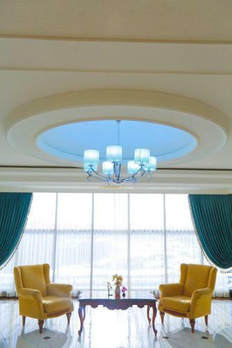 Royal Grand Hotel, Turkistan