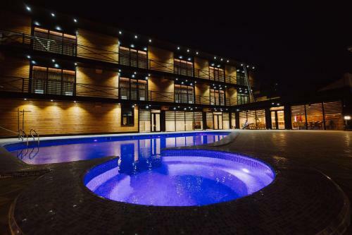 Hotel Barhat Resort