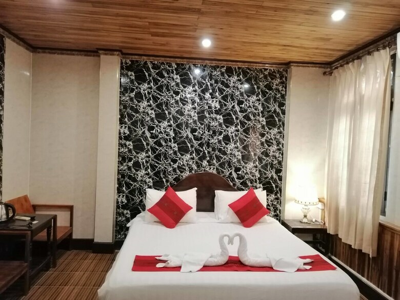 Hotel Luang Prabang River Lodge