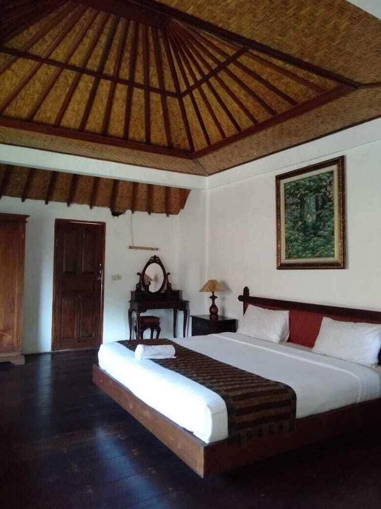 Hostal Topok House