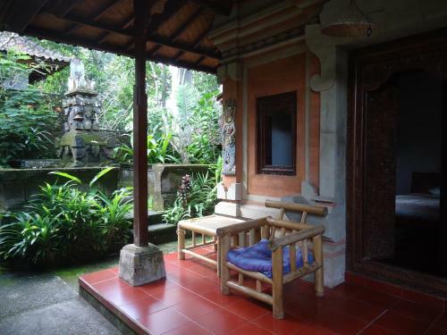 Hostal Pondok Kecil Bungalow