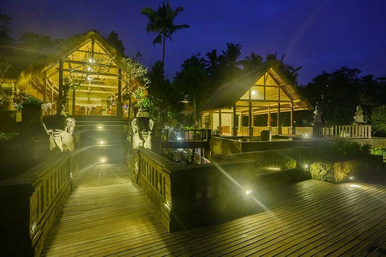 Hotel The Kayon Resort