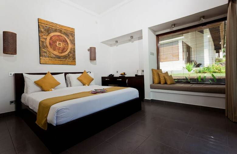 Hostal The Samara Villas & Restaurant