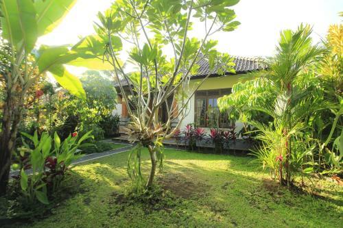 Hostal Gusti Kaler House