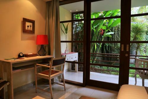 Labak River Hotel