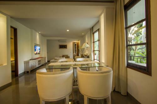 Labak River Hotel