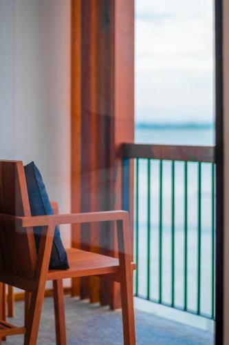Hotel The Riviera Champasak