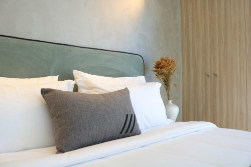 Apartamento Zur Studios And Suites