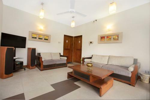 Atrium Leisure