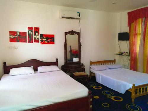 Kolonne Riverside Hotel
