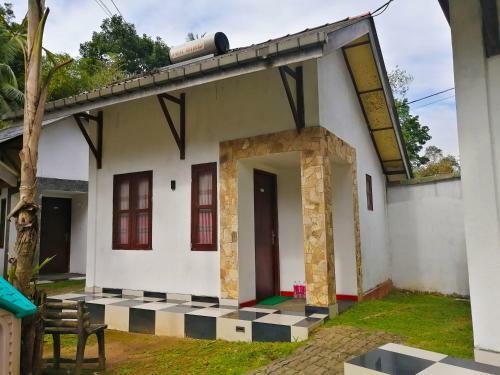Kolonne Riverside Hotel