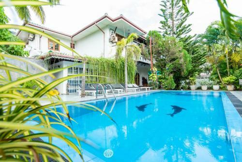 Hotel Avon Villa