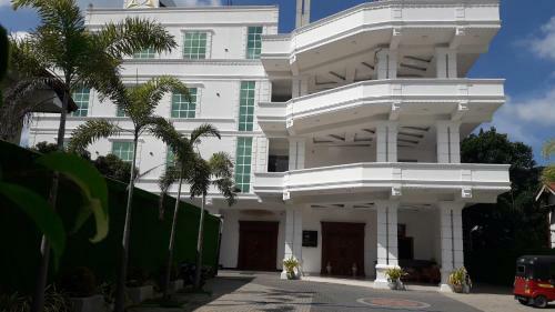 Hotel Akshayaam- Negombo