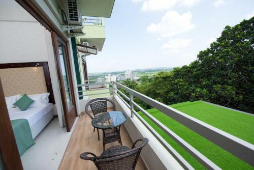 Hotel Mount Rich Rumassala