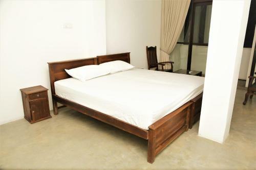 Hotel Honeybees Cafe & Villa