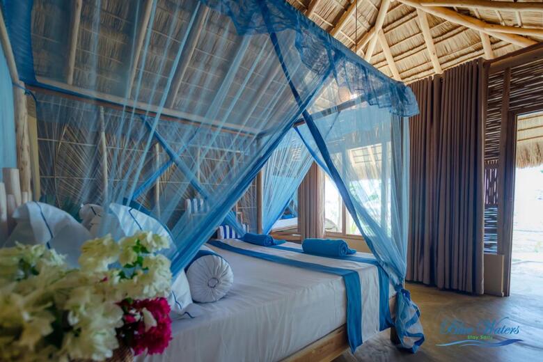Hotel Blue Waters