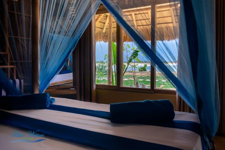 Hotel Blue Waters