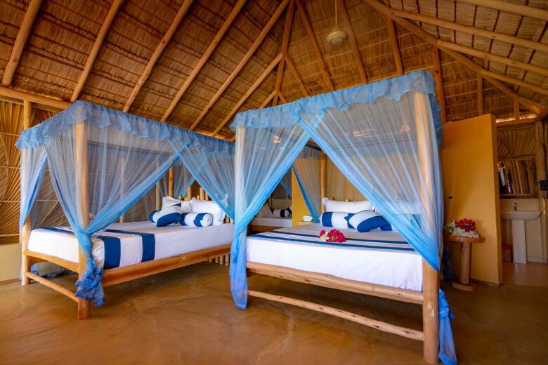 Hotel Blue Waters