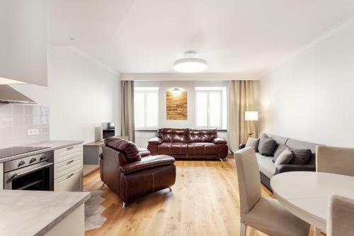Twin Apartments 3 Bedr