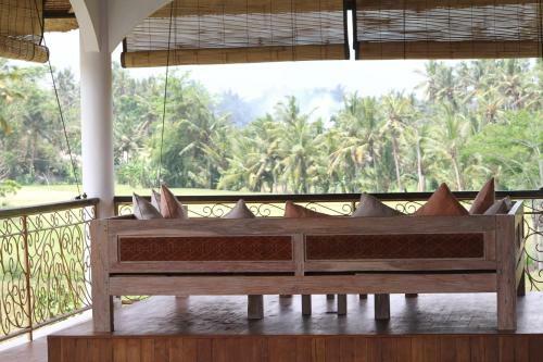 Hostal Frangipani Villas