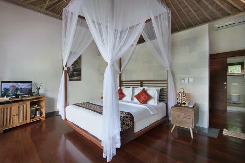 D'legon Villa
