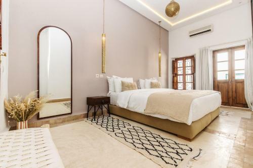 Hostal Riad Nayanour