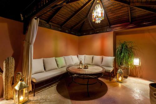 Riad Hart Essoura