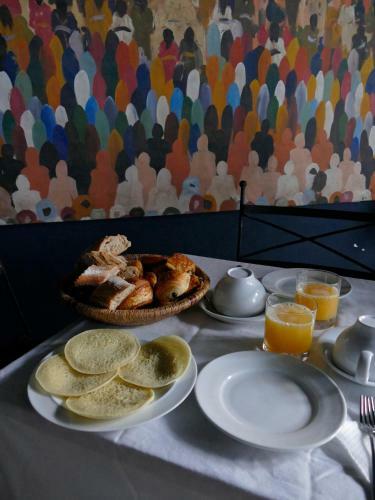 Hostal Riad Zebrakaro
