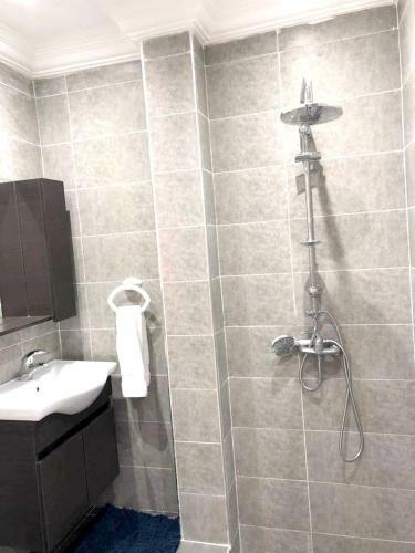 Apartment With 3 Bedrooms In Annakhil Marrakech With Shared Pool