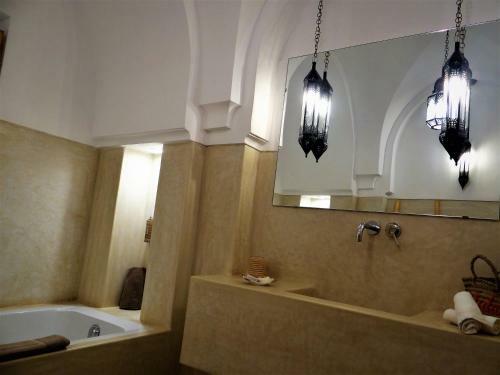 Hostal Riad Dar Eternity