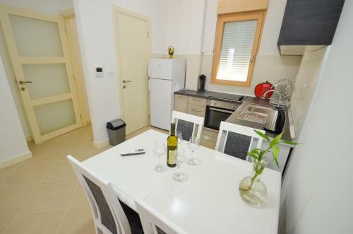 3m Lux Apartments Kotor