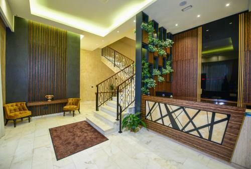 Hotel Lazaro