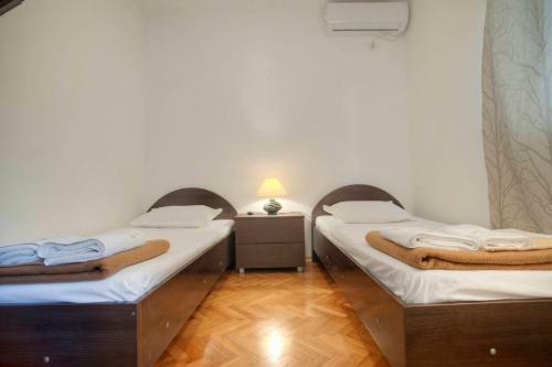 Mandir Apartments - Center
