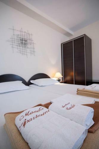 Mandir Apartments - Center