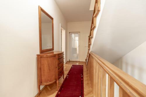 Hostel Budva