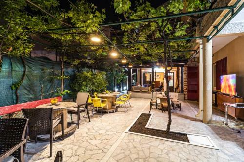 Hostel Budva
