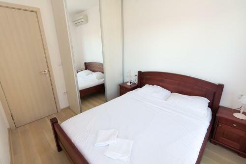 Sea View Apartments Perovic