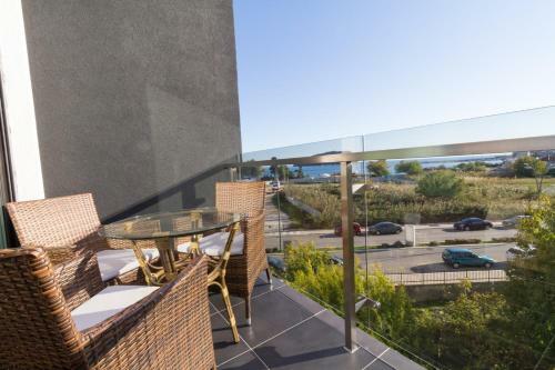 Sea View Apartments Perovic
