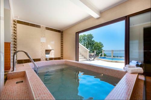 Villa Sunbreeze Delux Vilas