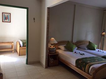 Hotel Deli River And Restaurant Omlandia