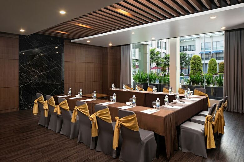 Hotel Aryaduta Medan