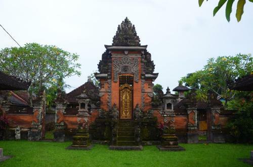 Hotel Puri Taman Sari