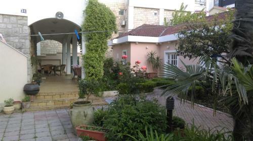 Rooms & Apartments Boskovic