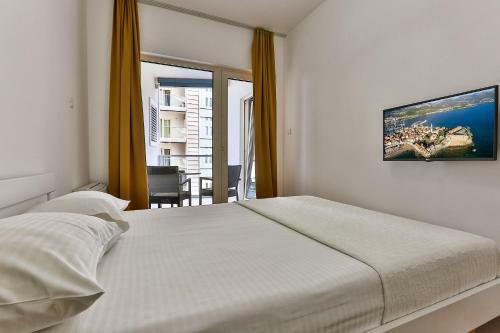 Luxury Montesun Apartments