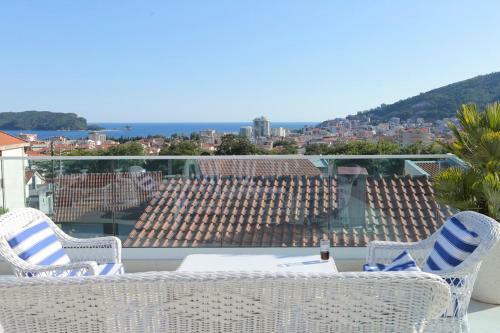 Babalonija Villa Sleeps 6 With Pool