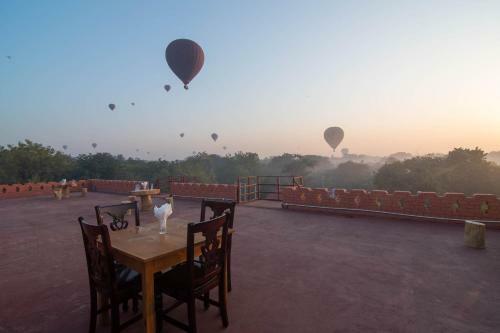 Bagan Htate Htar Hotel